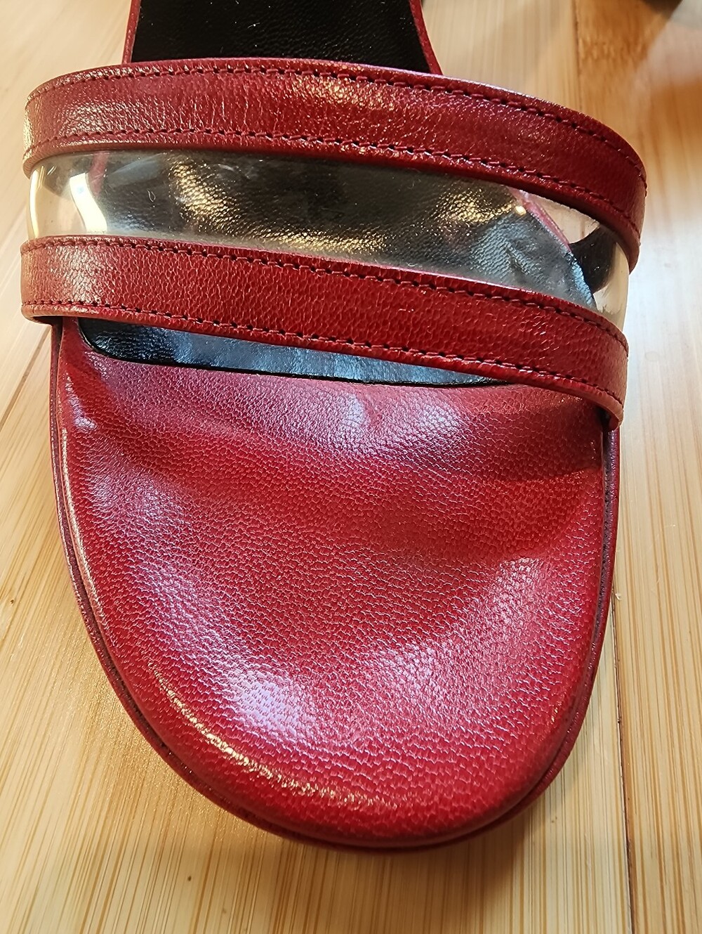 Gucci Red Leather Slide Heels 3.5 In Heel  Clear Chunk Sz 6 - Picture 2 of 11